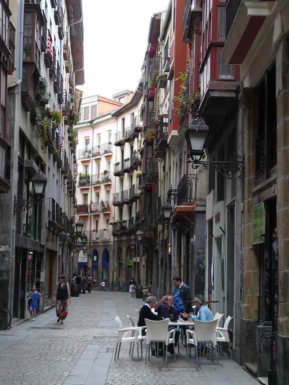 Casual Serantes Bilbao Exterior photo